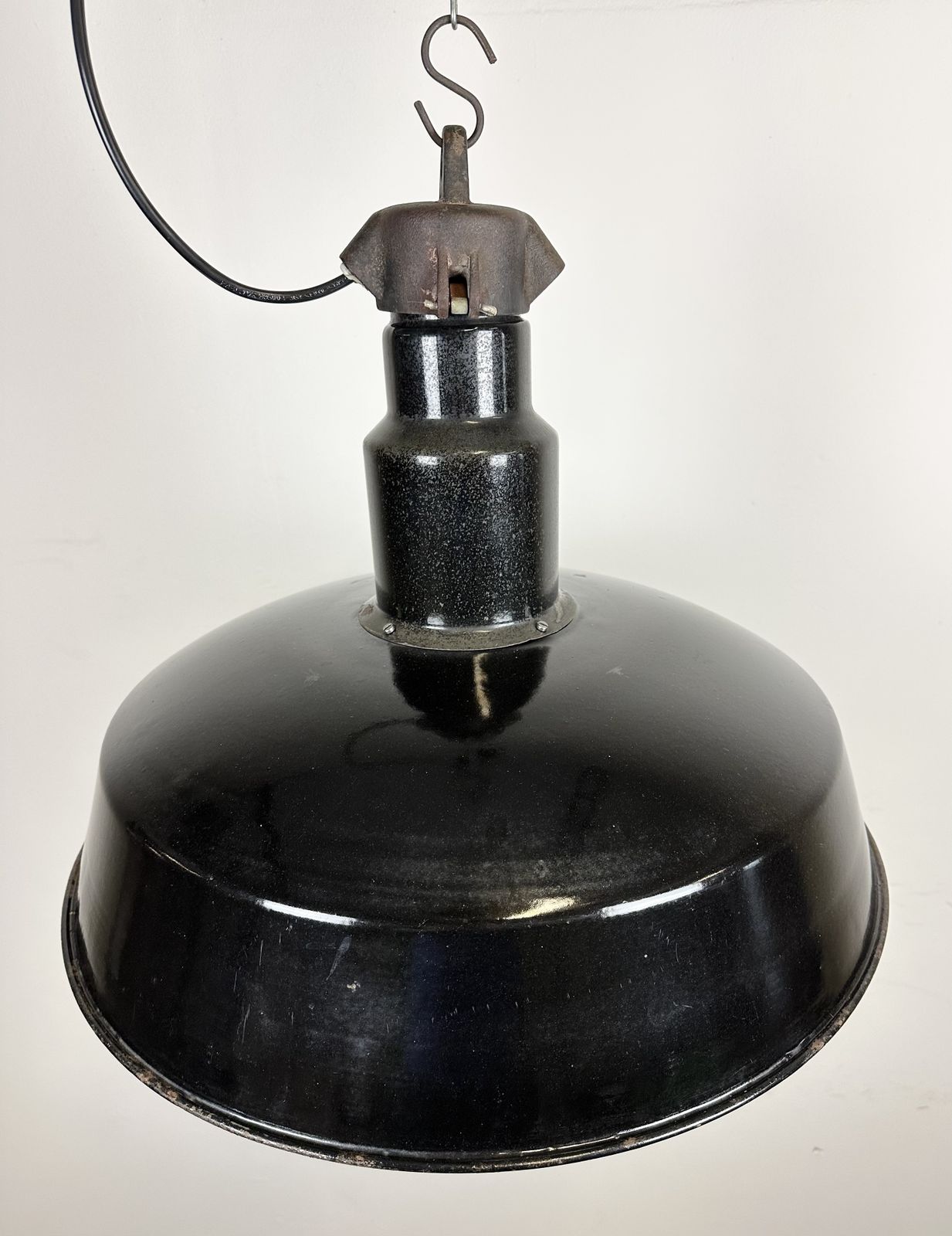 photo buy Industrial Midcentury Black Enamel Factory Lamp, 1950s, 2x