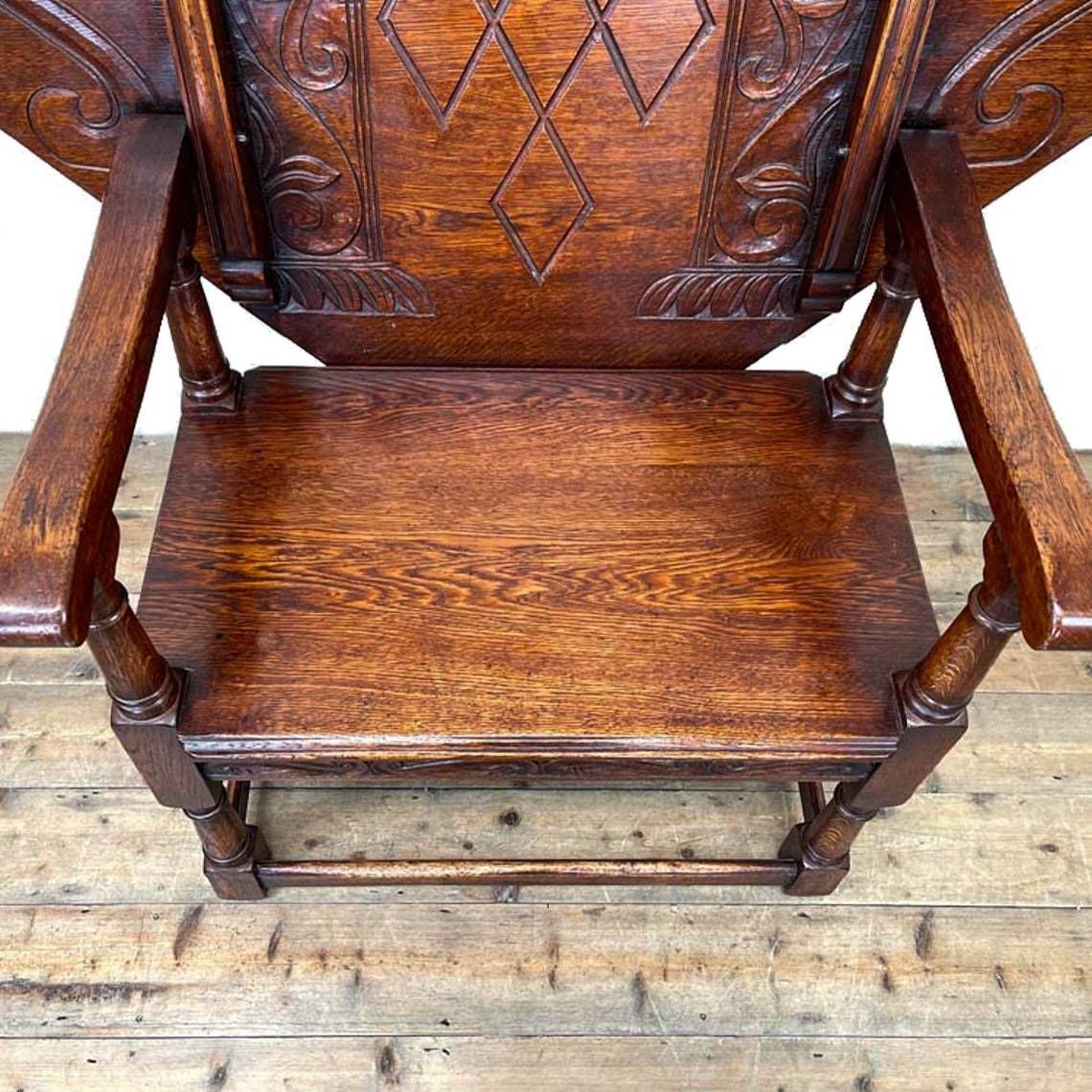 Large Early 20th Century Oak Monks Seat photo 595.0