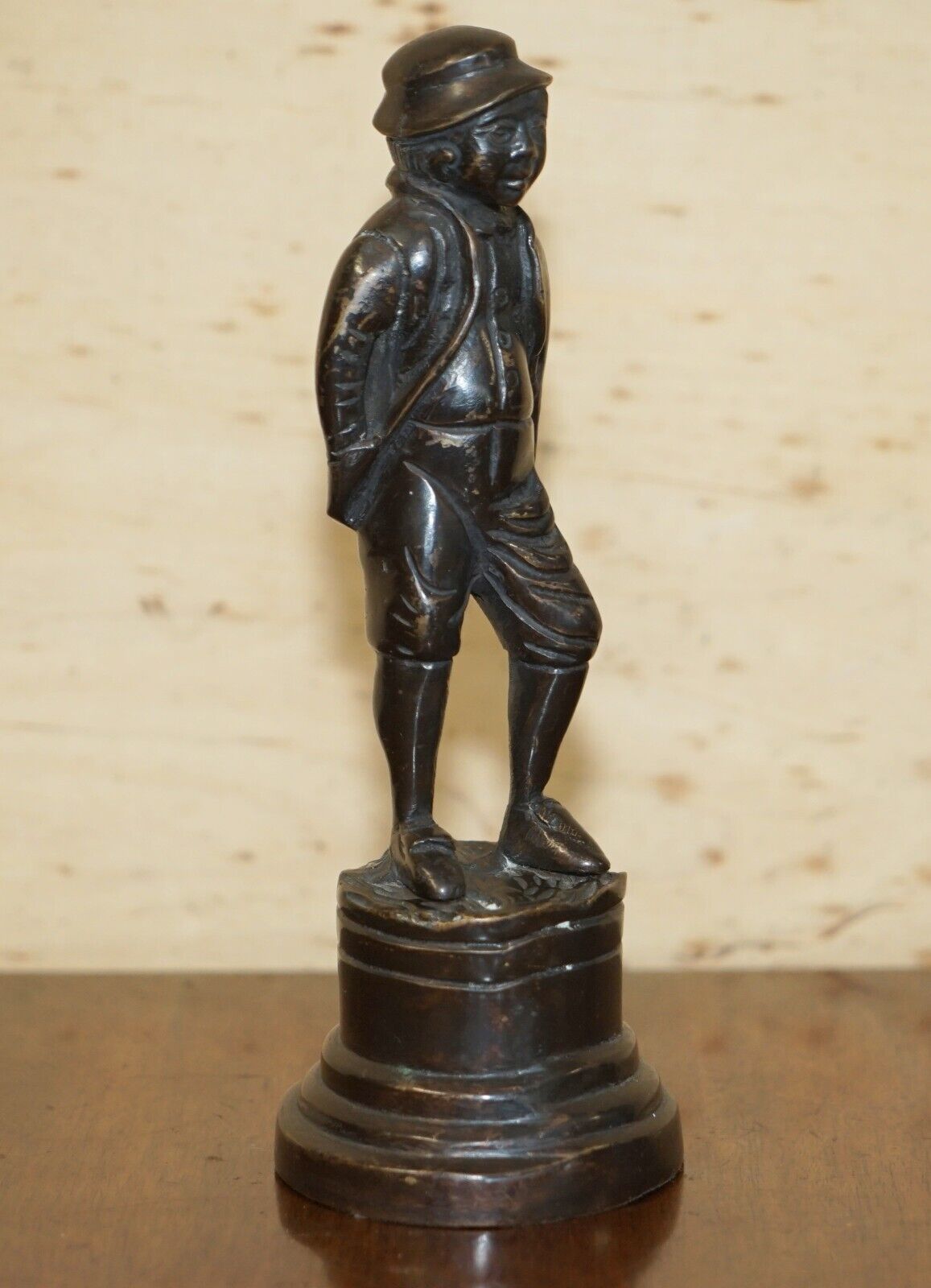 Lovely 21cm Tall Bronze Statue Of A Victorian Dandy Lovely Rare Find