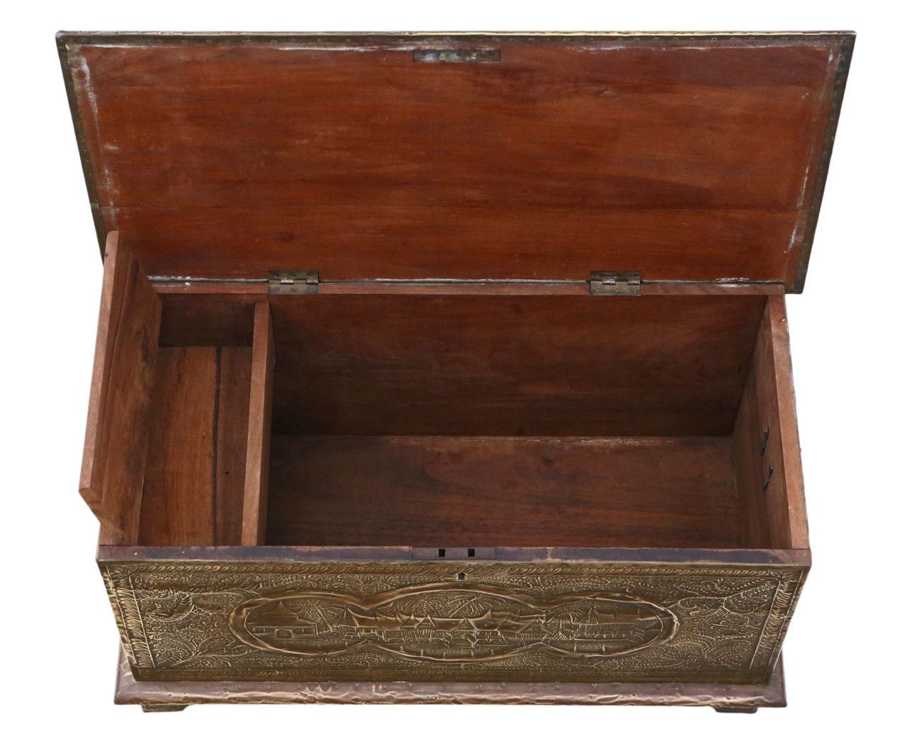 Antique Fine Quality Chinoiserie Chinese Brass Covered Camphor Wood Chest Coffer photo vinterior