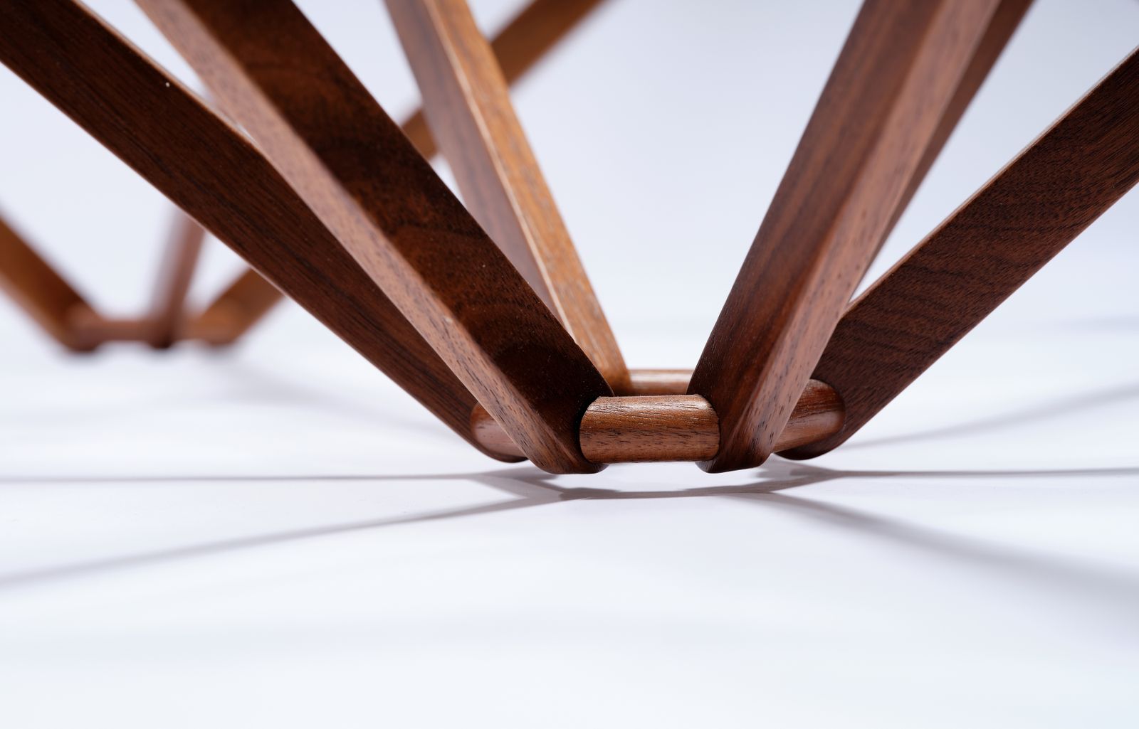 Stunning Contemporary ‘Itomaki’ 105cm ‘Spool’ Coffee Table By Dan Sunaga, Karl Anderson & Soner photo vinterior