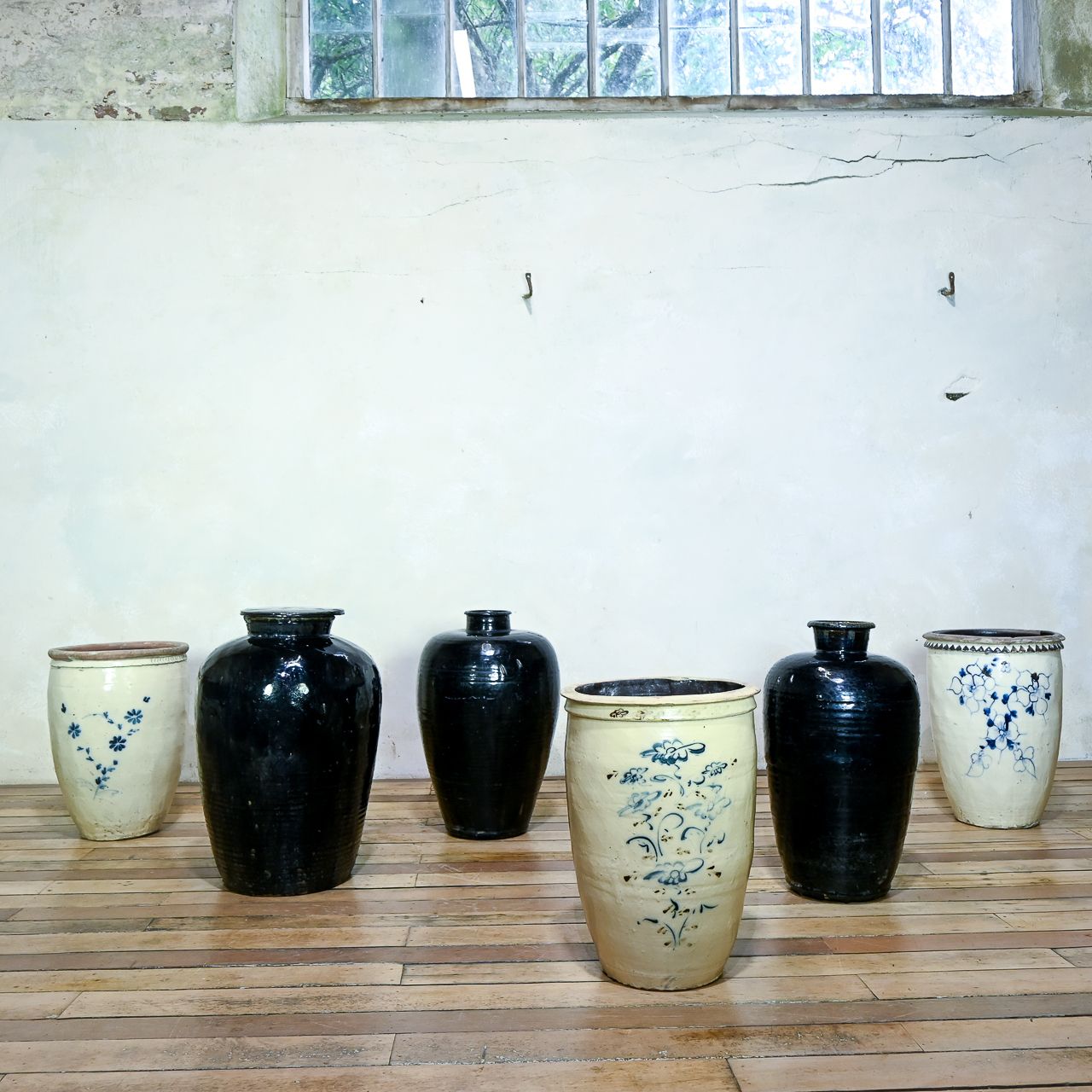A Large 19th Century Chinese Ceramic Rice Wine Jar   Shanxi photo Home Decor