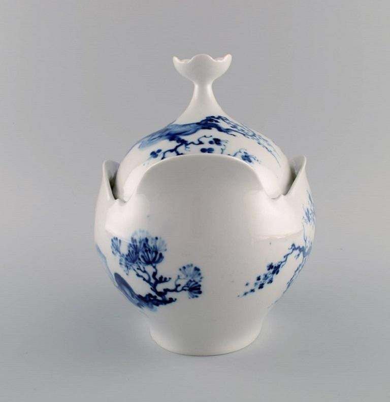 Meissen Blue Orchid  Art Deco Soup Tureen In Hand Painted Porcelain photo 992.0