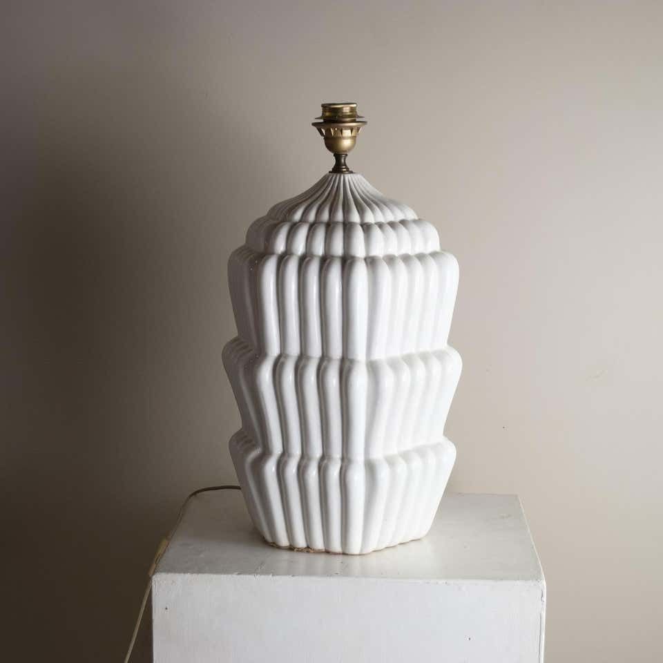 Tommaso Barbi Italian Midcentury White Ceramic Table Lamp Depicting A Cake 60's photo vinterior