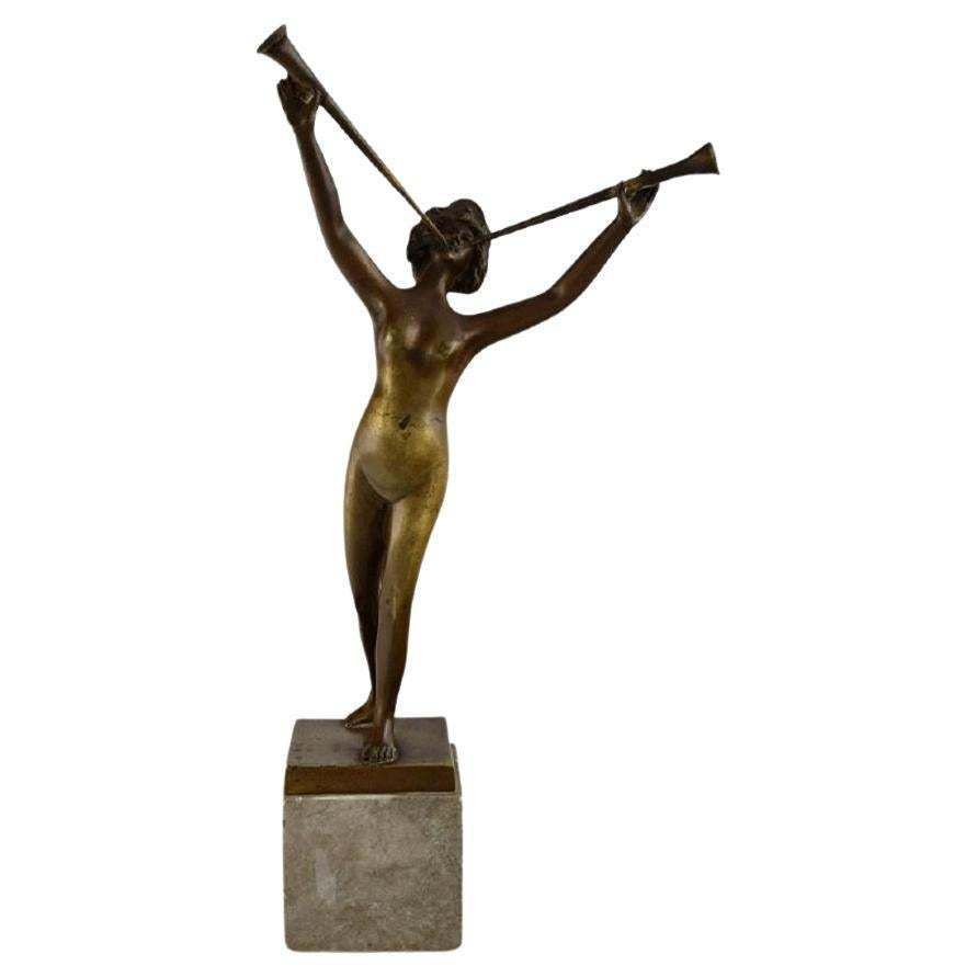 Art Deco Bronze Sculpture On A Marble Base, Lur Blowing Nude Woman, 1920s / 30s