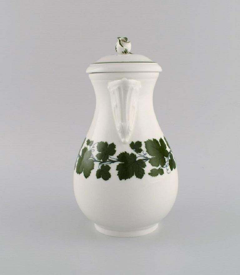 Meissen Green Ivy Vine, Coffee Pot, Sugar Bowl And Creamer In Porcelain photo 469.0