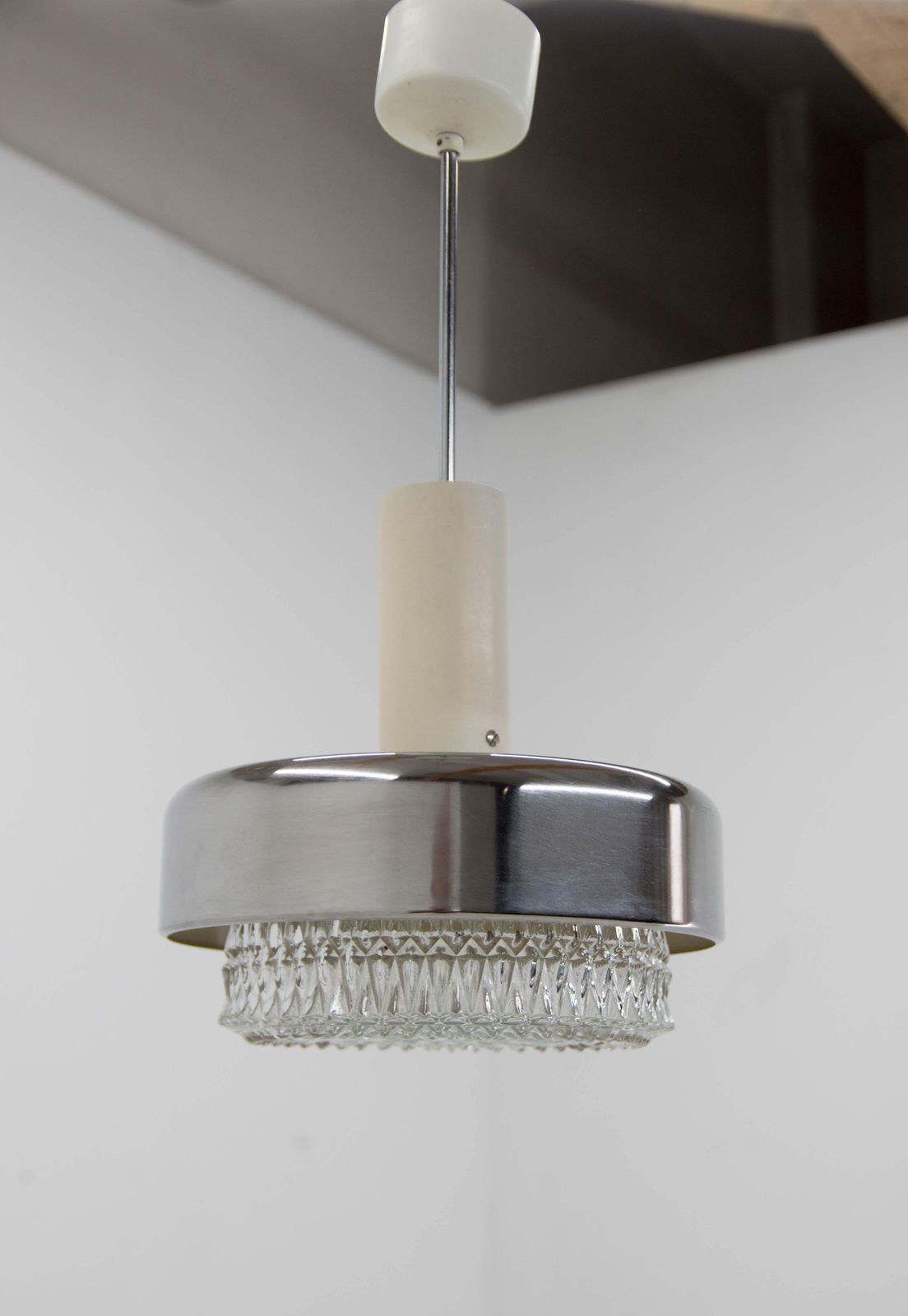 photo furniture Mid Century Hanglamp Van Napako, Jaren 1970