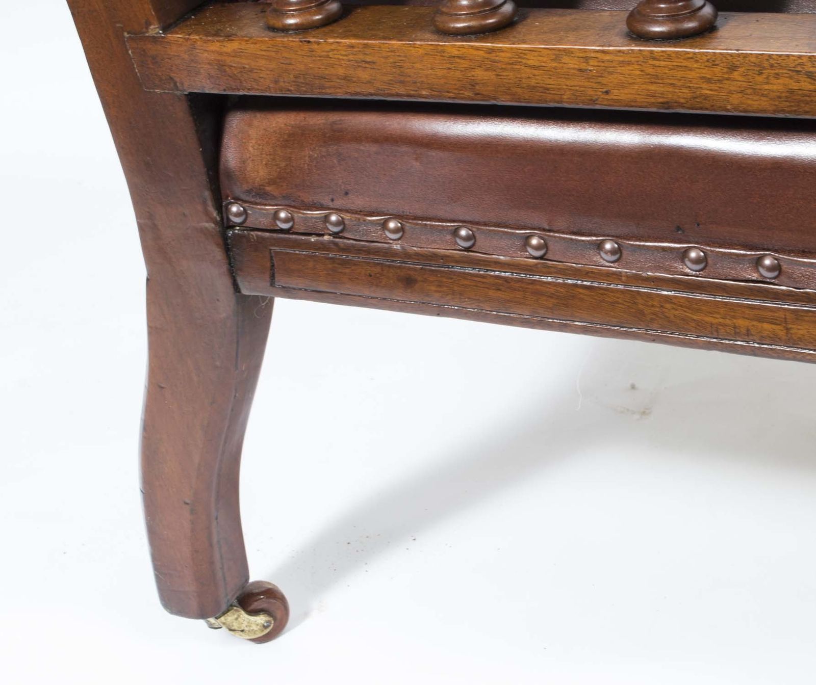 3950.0 Pair English Victorian Leather Armchairs C.1880 photo