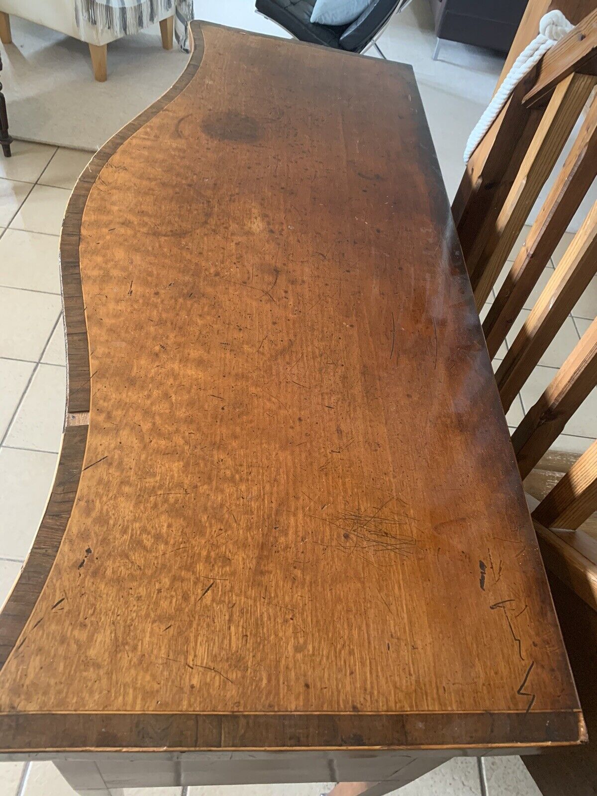 Lovely Small Inlaid Late 18th Century Georgian Serpentine Sideboard. photo Furniture