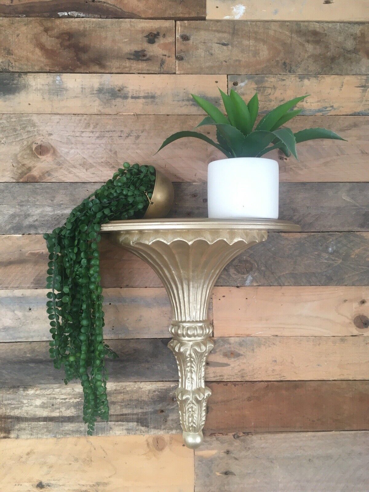 125.0 Vintage Gold Rococo Italian Baroque Wooden Scalloped Leaf Wall Bracket Shelf photo