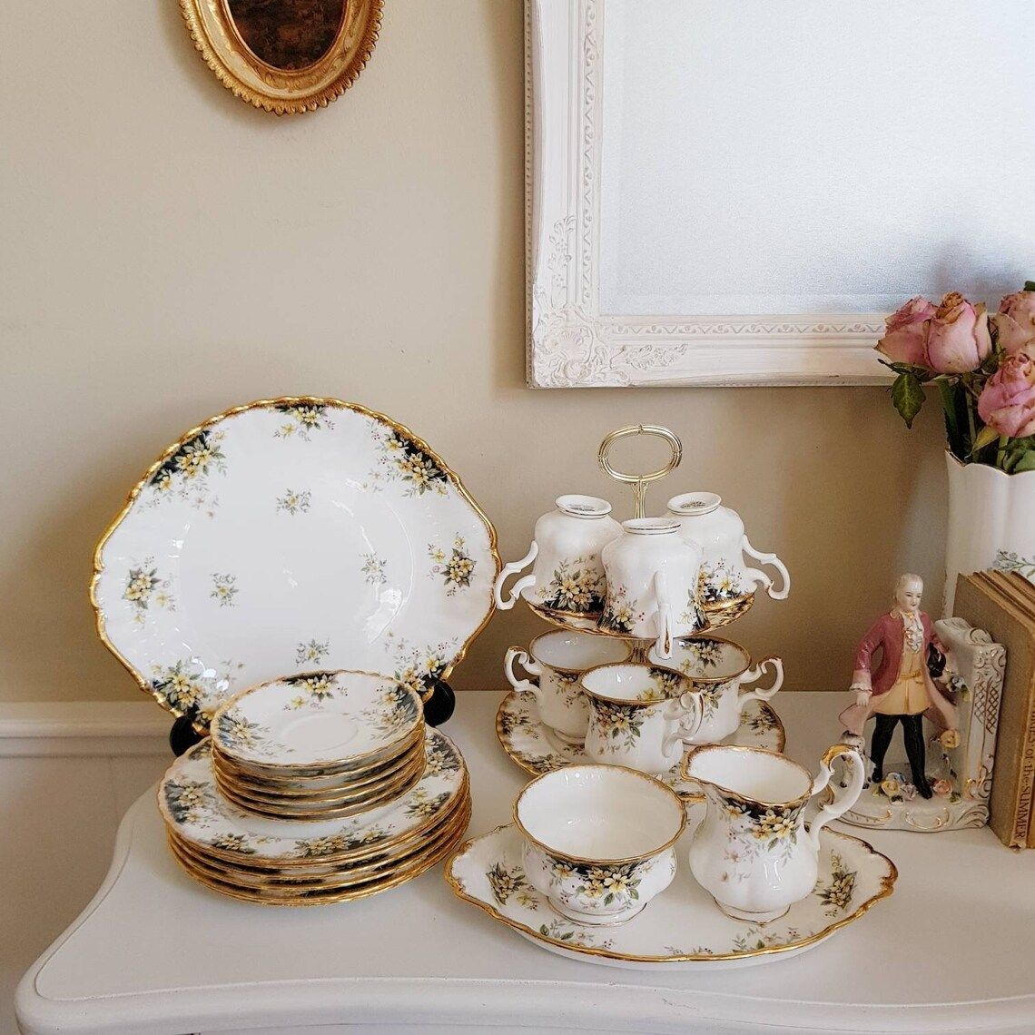 Original Royal Albert ''Royal Ascot'', Bone China Porcelain, Made In England, Royal Albert Set, Rare Find, 1982 Ltd photo furniture