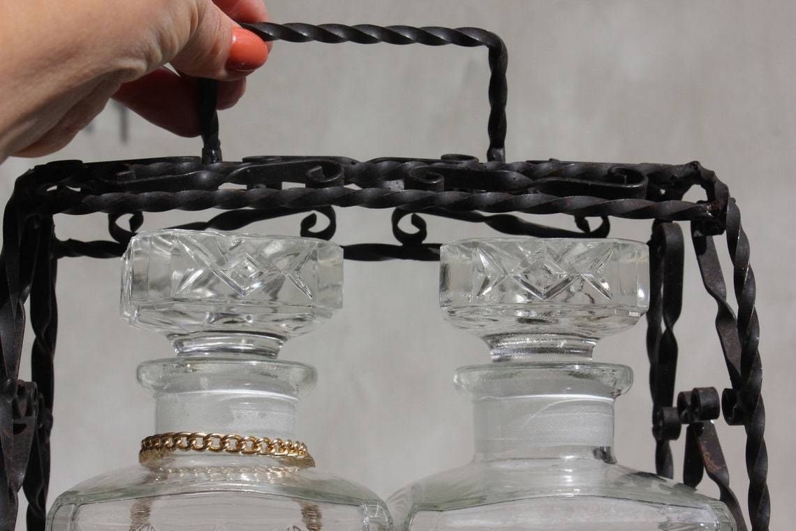 Vintage 2 Glass Liquor Decanters Set Tantalus In Handmade Metal Stand Whisky Sign Home Bar Serving Set photo 74.0