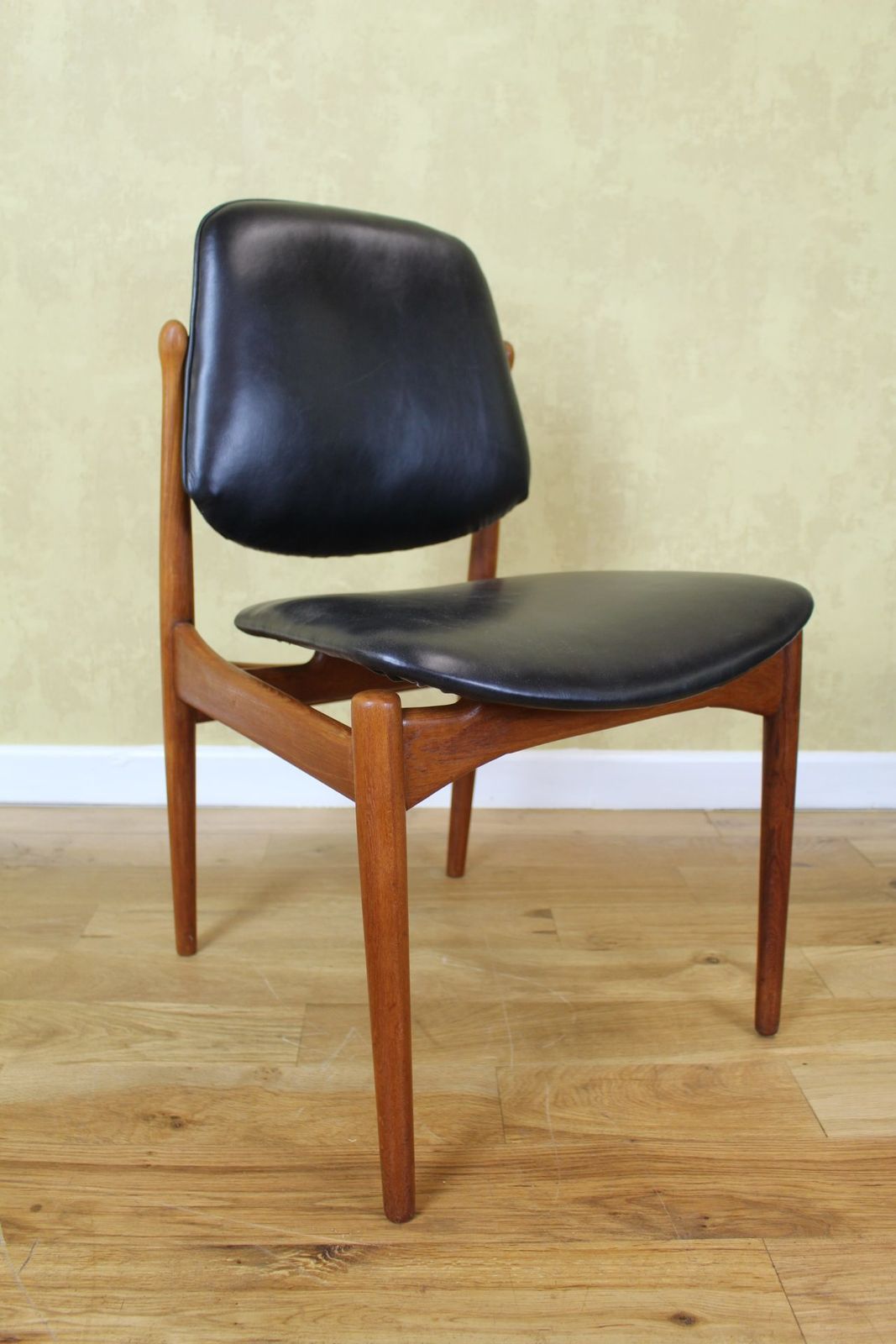 Arne Vodder Model 203 Chair For France And Son Denmark photo furniture