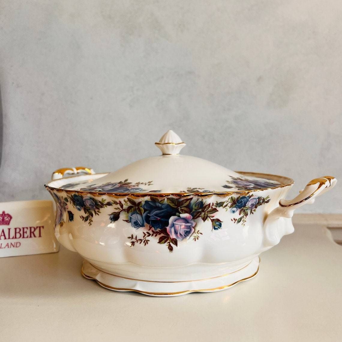 Moeilijk Te Vinden: Royal Albert Moonlight Rose Tureen Deck Bowl, 1e Kwaliteit photo furniture