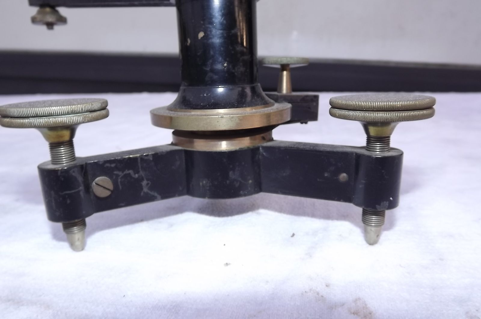 507.15999999999997 Lot Of 3 Theodolites And Tacheometer photo