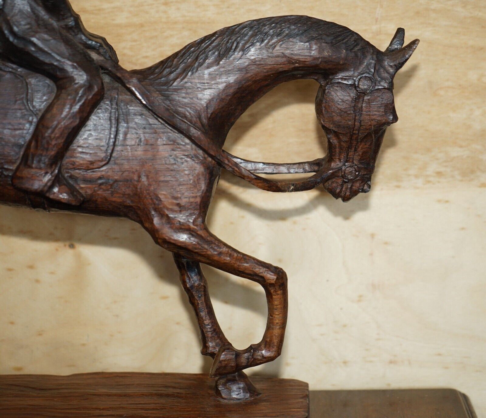 Hand Carved Signed Wakmaski 80 Large Wood Statue Of Soldier On A Horse Very Fine photo vinterior