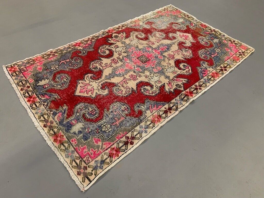 Vintage Turkish Oushak Rug 225x130 Cm Shabby Carpet Ushak Region Medium photo Textiles