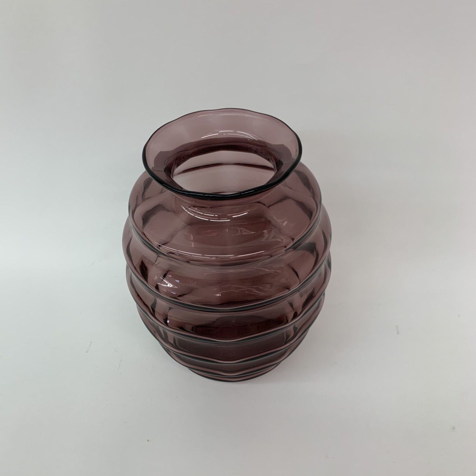 Art Deco Doyen Vaas Purple Glass , 1930’s photo for sale