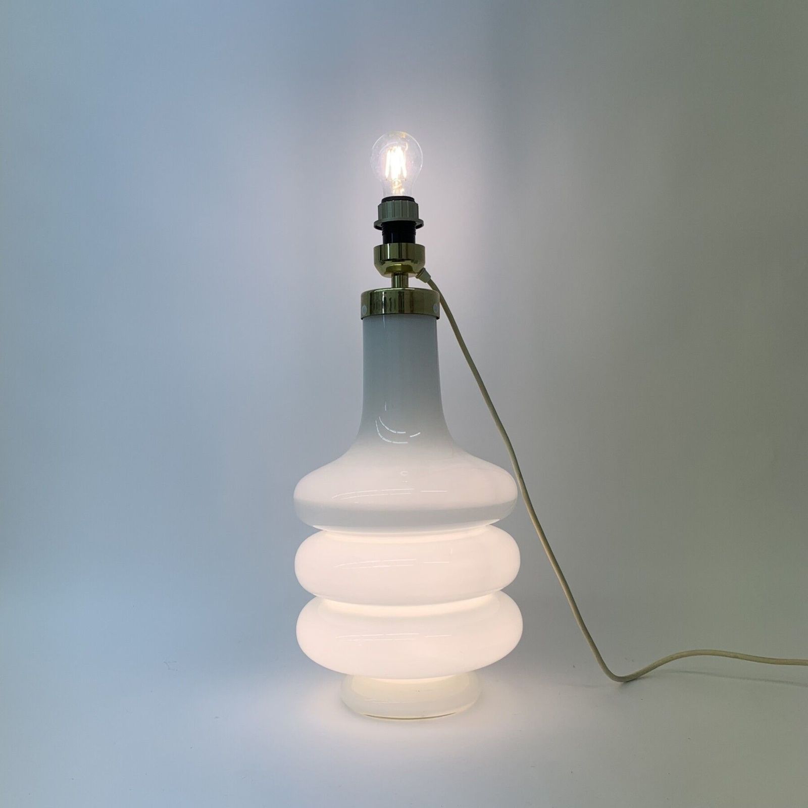 Mid Century Design Vloer /Tafellamp Van Verlicht Glas, Jaren 1970 photo furniture