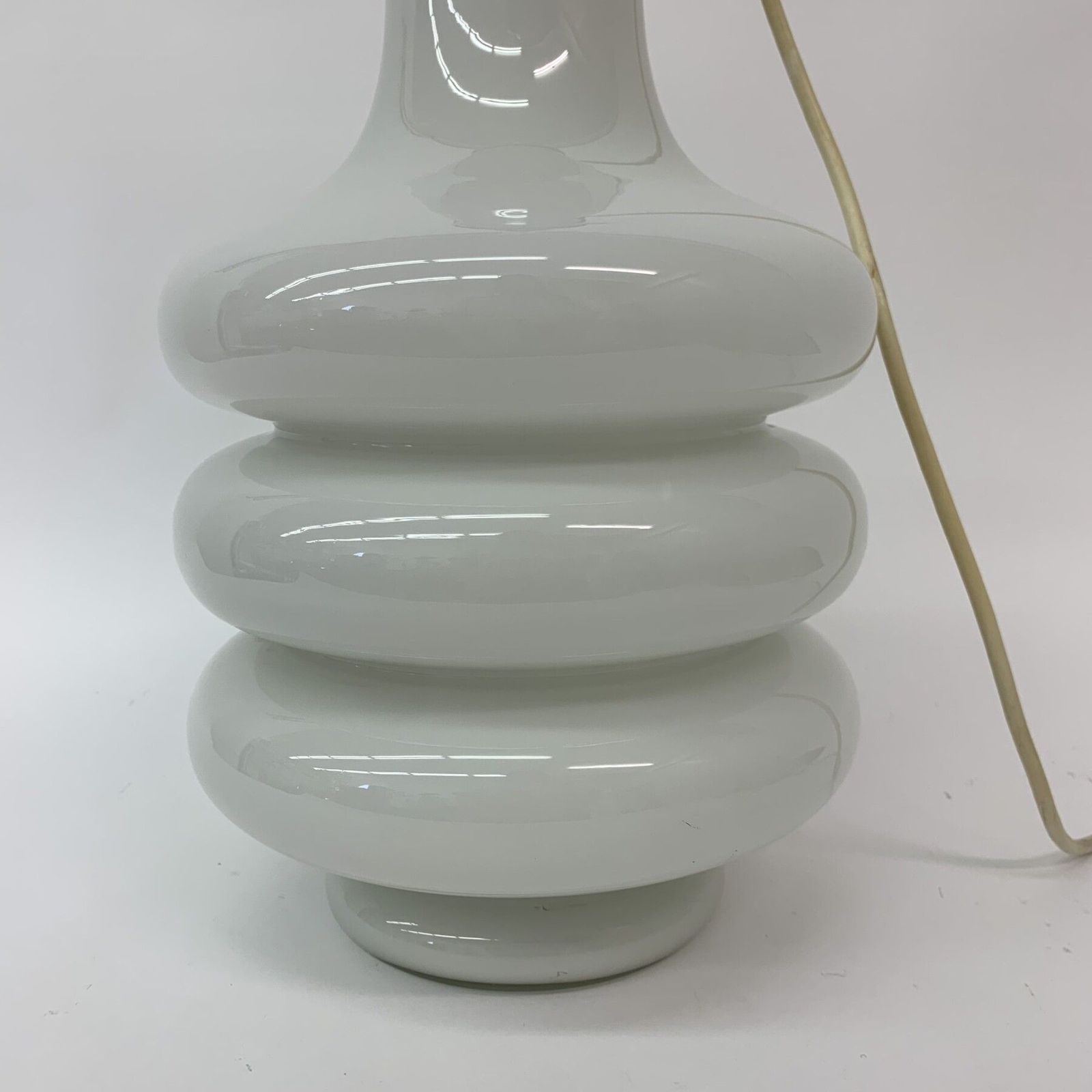 Mid Century Design Vloer /Tafellamp Van Verlicht Glas, Jaren 1970 photo vintage