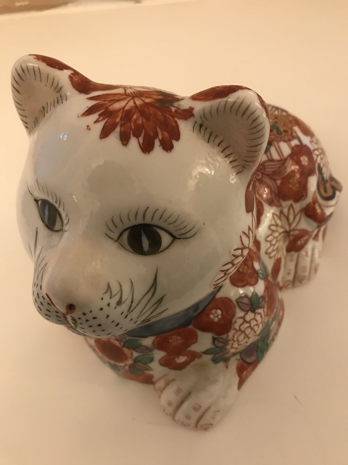 Antique Japanese Hand Painted Imari Signed Porcelain Cat . photo for sale