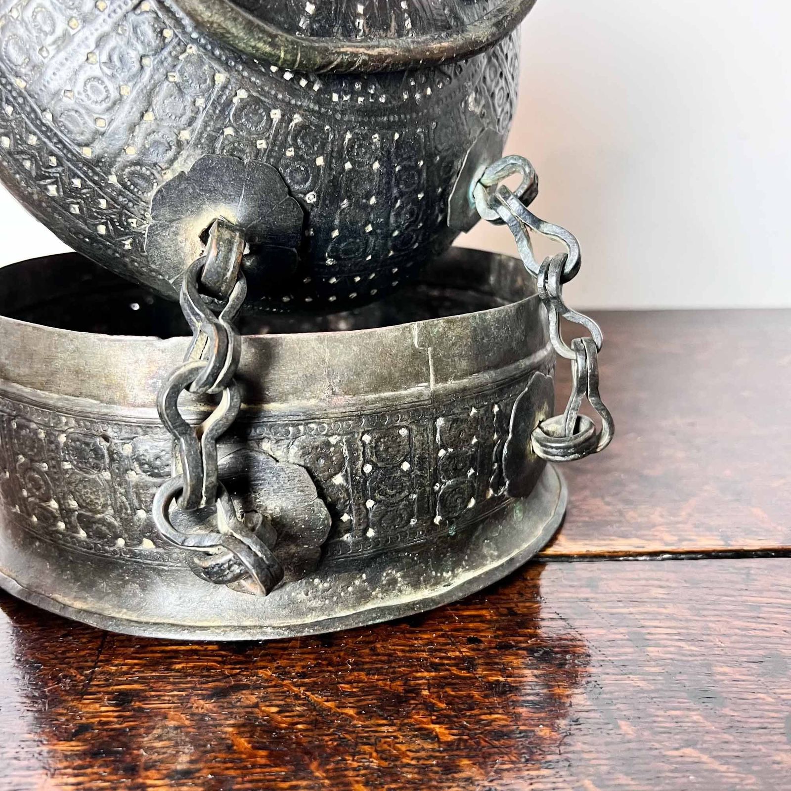 Home Decor Antique Indian Metal Pandan Betel Box photo