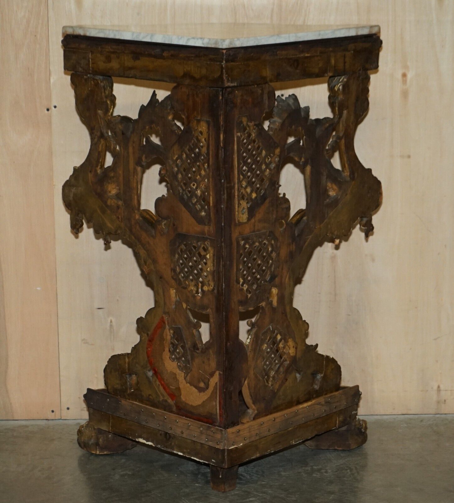 7500.0 Exquisite Antique Italian Gold Giltwood Italian Marble Herm Carved Corner Table photo