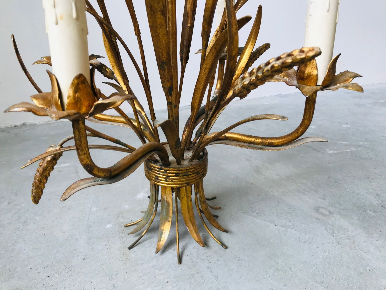 photo for sale Ears Of Wheat Chandelier In Gilded Metal, Circa 1960