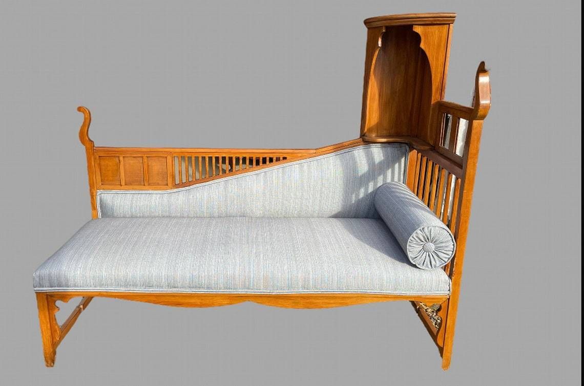An Interesting Stained Daybed In Japonesque Style
