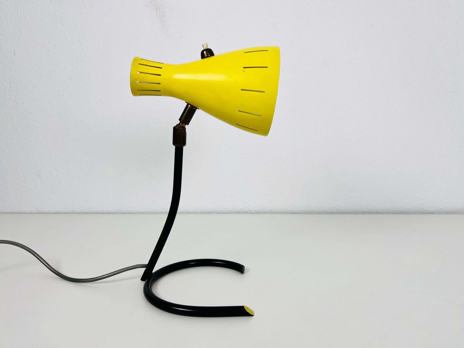 Italian Table Lamp In The Style Of Stilnovo 1960s Italy photo for sale