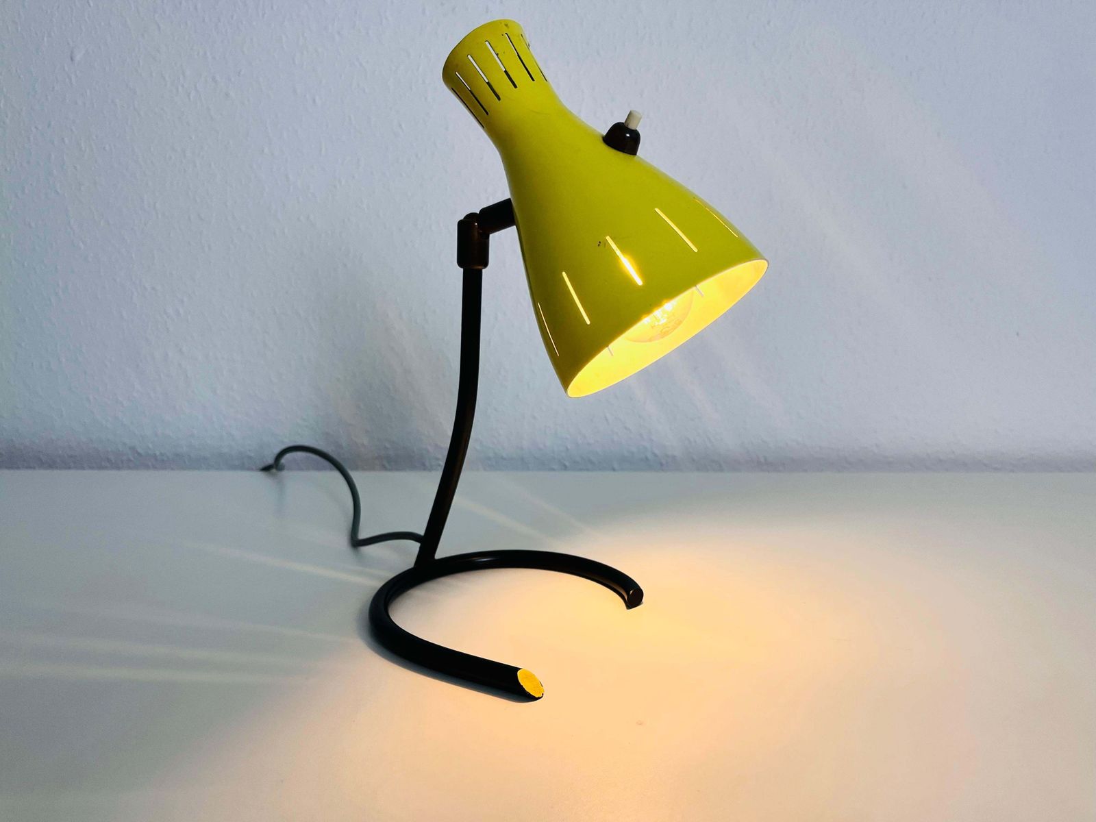 photo for sale Italian Table Lamp In The Style Of Stilnovo 1960s Italy