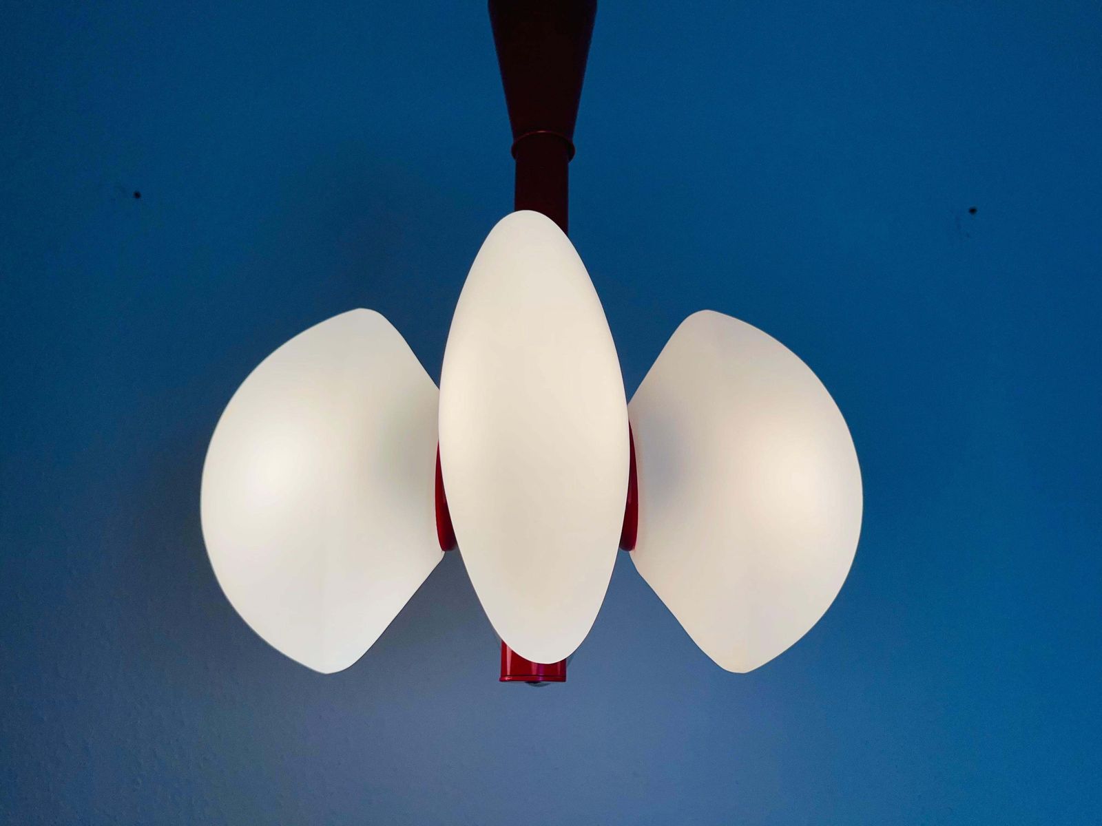 photo vinterior Mid Century Modern Red Kaiser 4 Arm Space Age Chandelier 1960s Germany