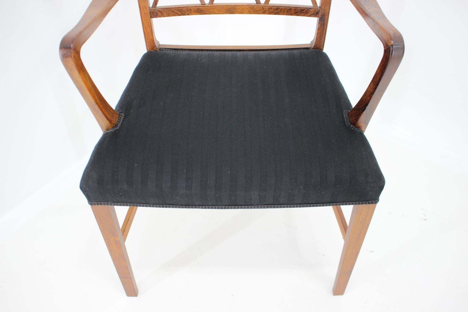 photo vintage 1960s Ole Wanscher Palisander Armchair For Aj Iverson Snedkermester