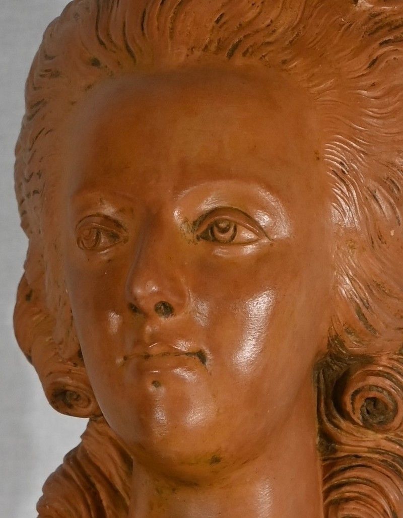 Bust Of Marie Antoinette In Terracotta, After F. Lecomte – 1920 photo vinterior