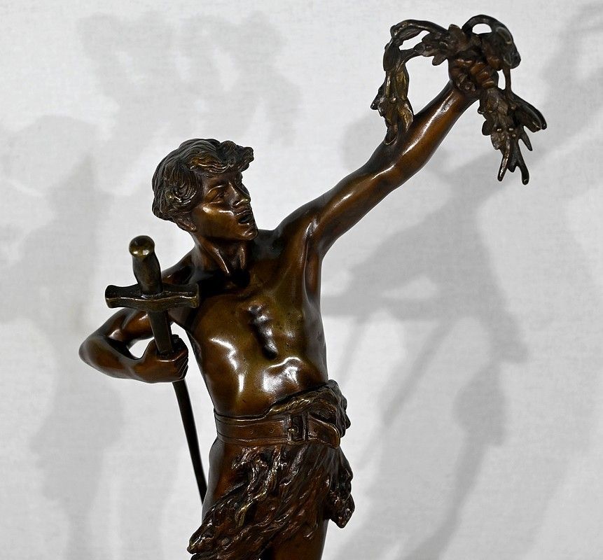 Bronze “Victoria”, By F. Lemoyne – Early 20th Century photo 1472.9