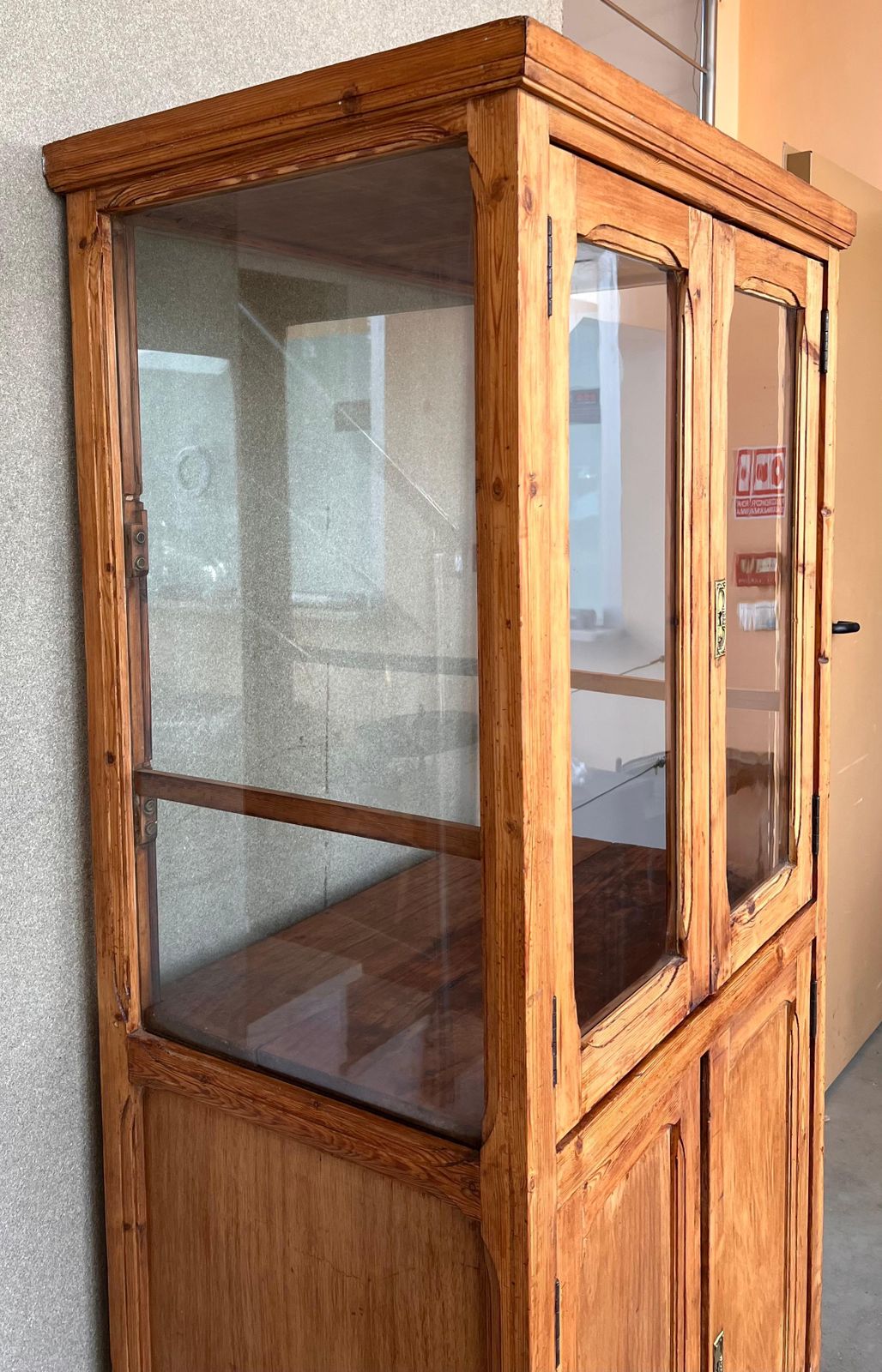 Grande bibliothèque ou armoire vitrée d'époque, en pin, Espagne, XIXe siècle, restaurée photo 6069.0