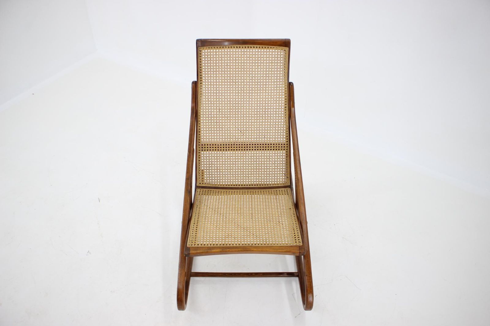 1960s Antonin Suman Bentwood Rocking Chair, Czechoslovakia photo vintage