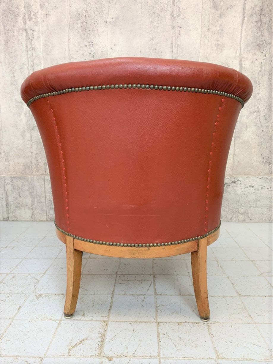 Pair Of Art Deco 1930's Wooden Framed Red Leatherette Armchairs To Reupholster photo vinterior