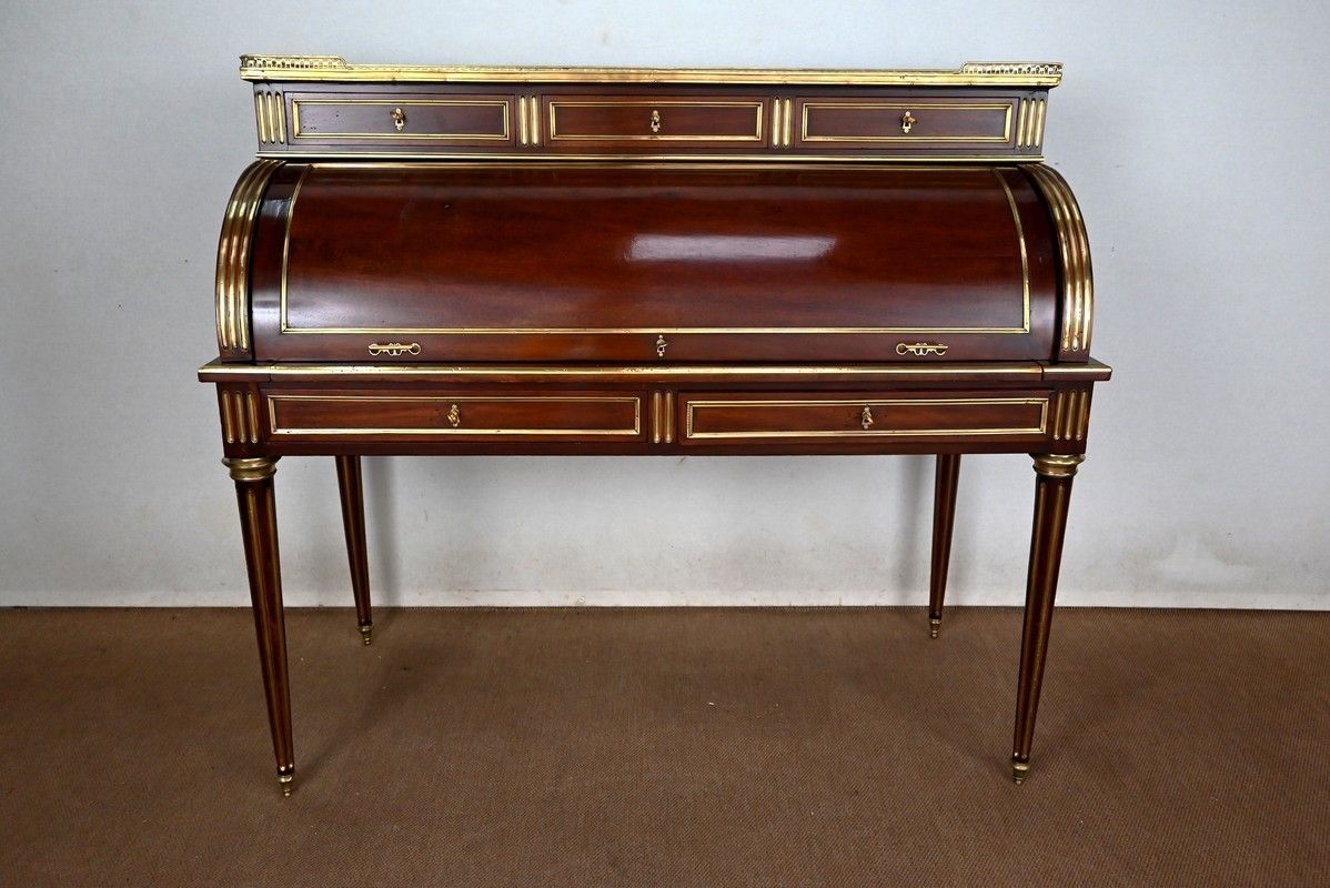 Important Cylinder Desk In Mahogany, Louis XVI Style, Napoleon III Period   2nd Half Of The 19th Century photo for sale