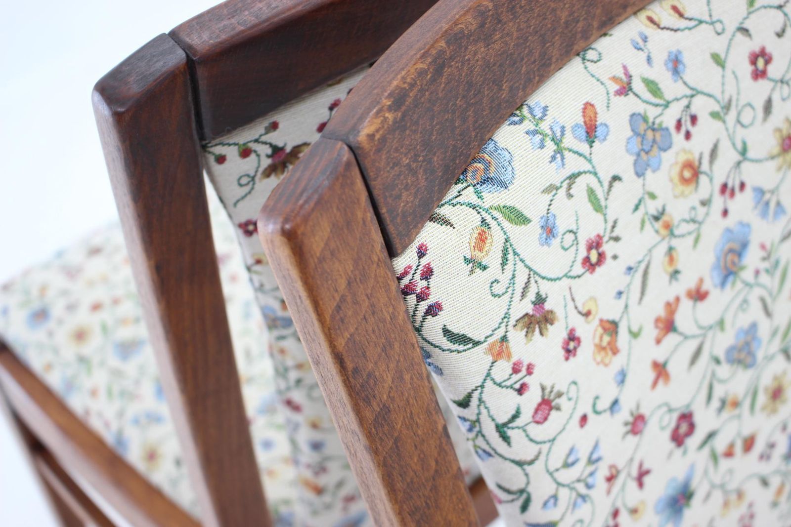 photo furniture 1950s Set Of Four Beech Dining Chair ,Czechoslovakia