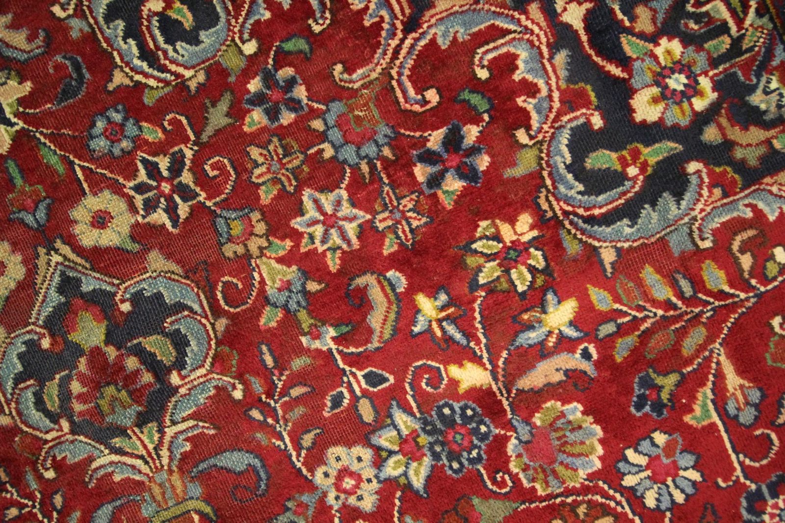 photo furniture Vintage Rug Red Wool Carpet, Large Handwoven Oriental Area Rug