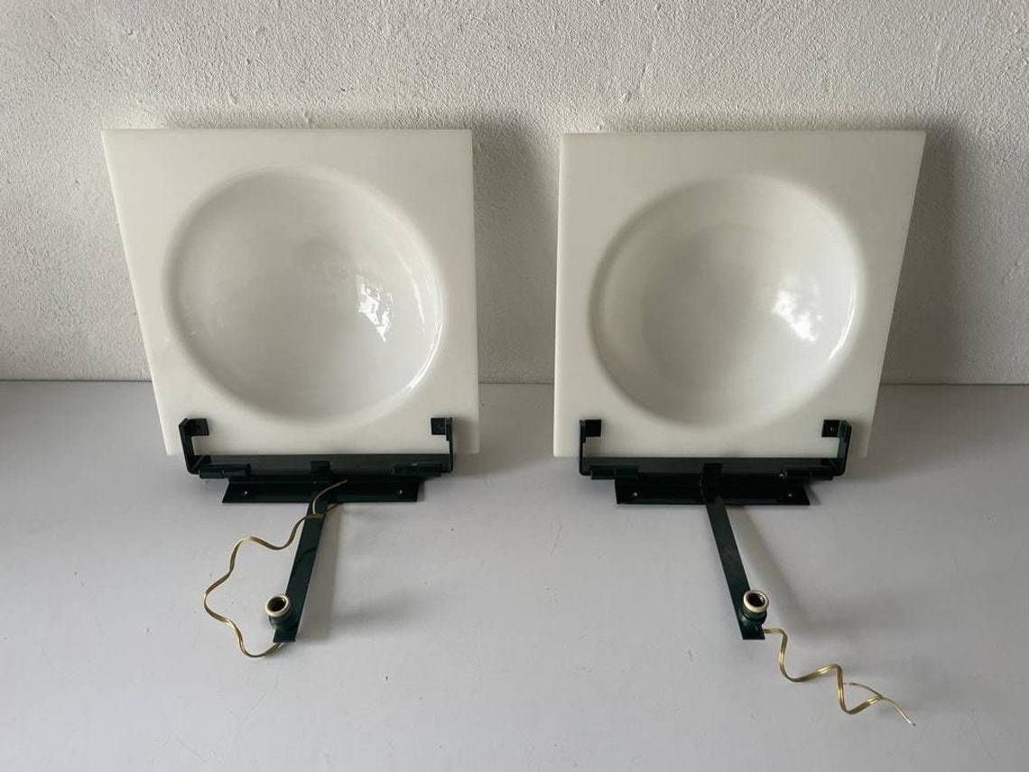 Italian Plexiglass Excellent Bubble Design Pair Of Wall Lamps 1960s Italy photo vintage