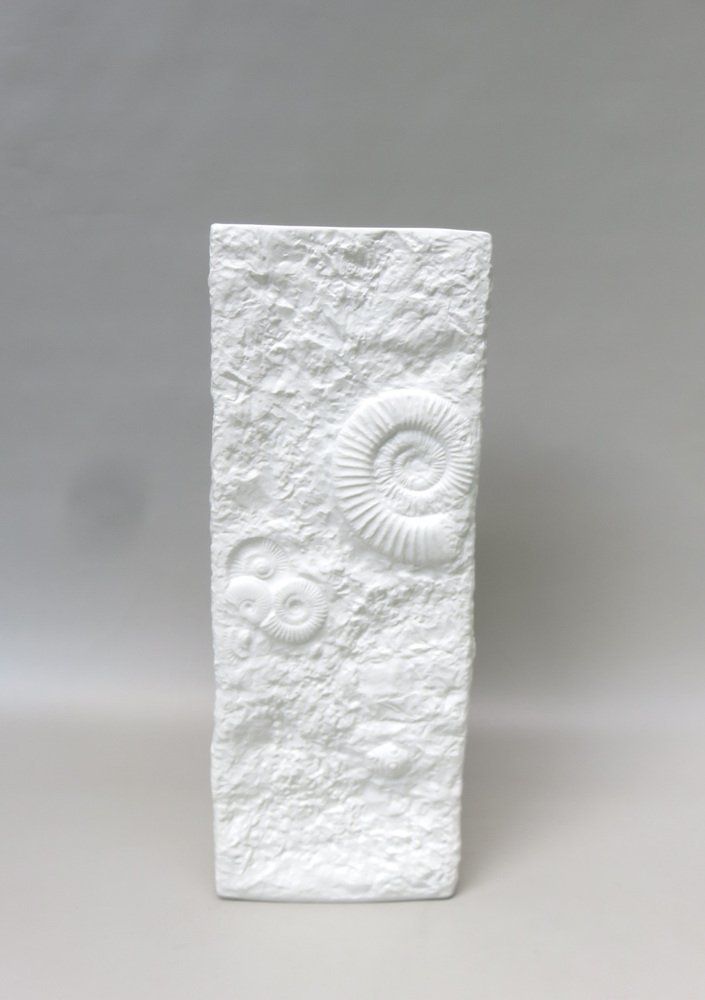 White Bisquit Porzellan Vase From Ak Kaiser, 1970s photo 1528.3