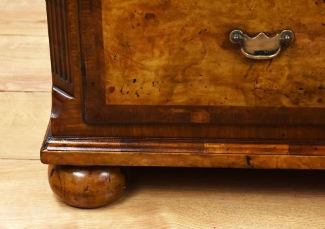 George III Burr Walnut Chest Of Drawers photo vintage