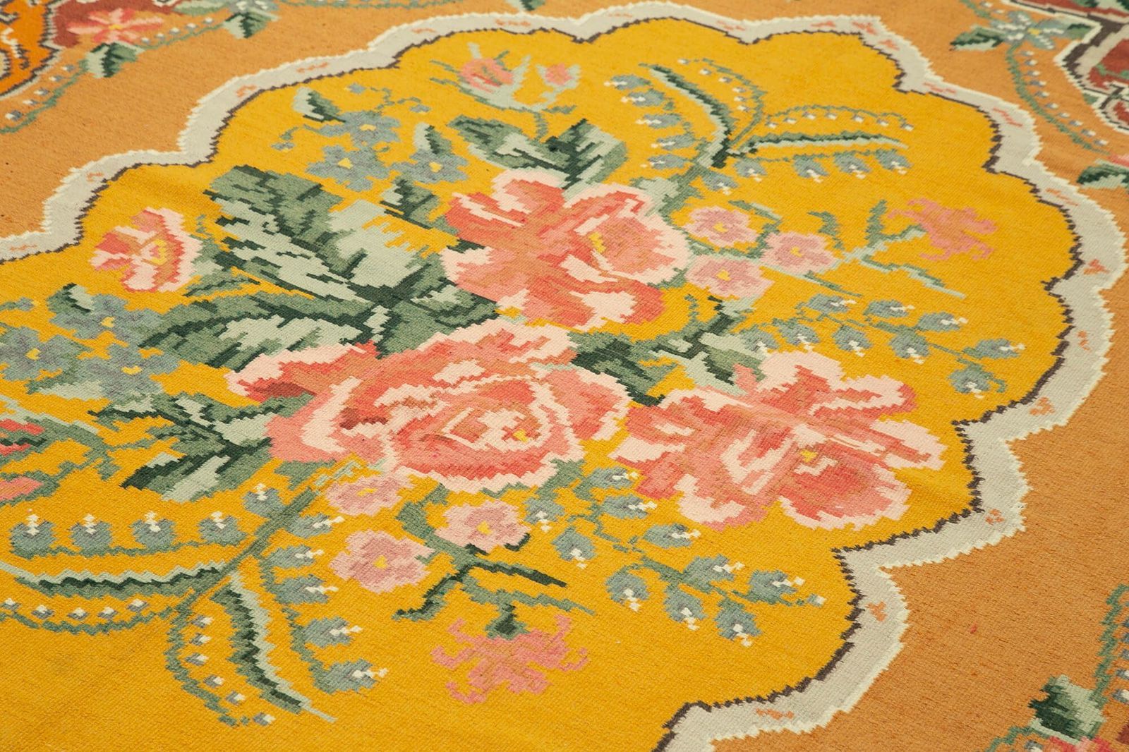 Yellow Vintage Moldovan Kilim Rug 197 X 291 Cm photo 1259.0