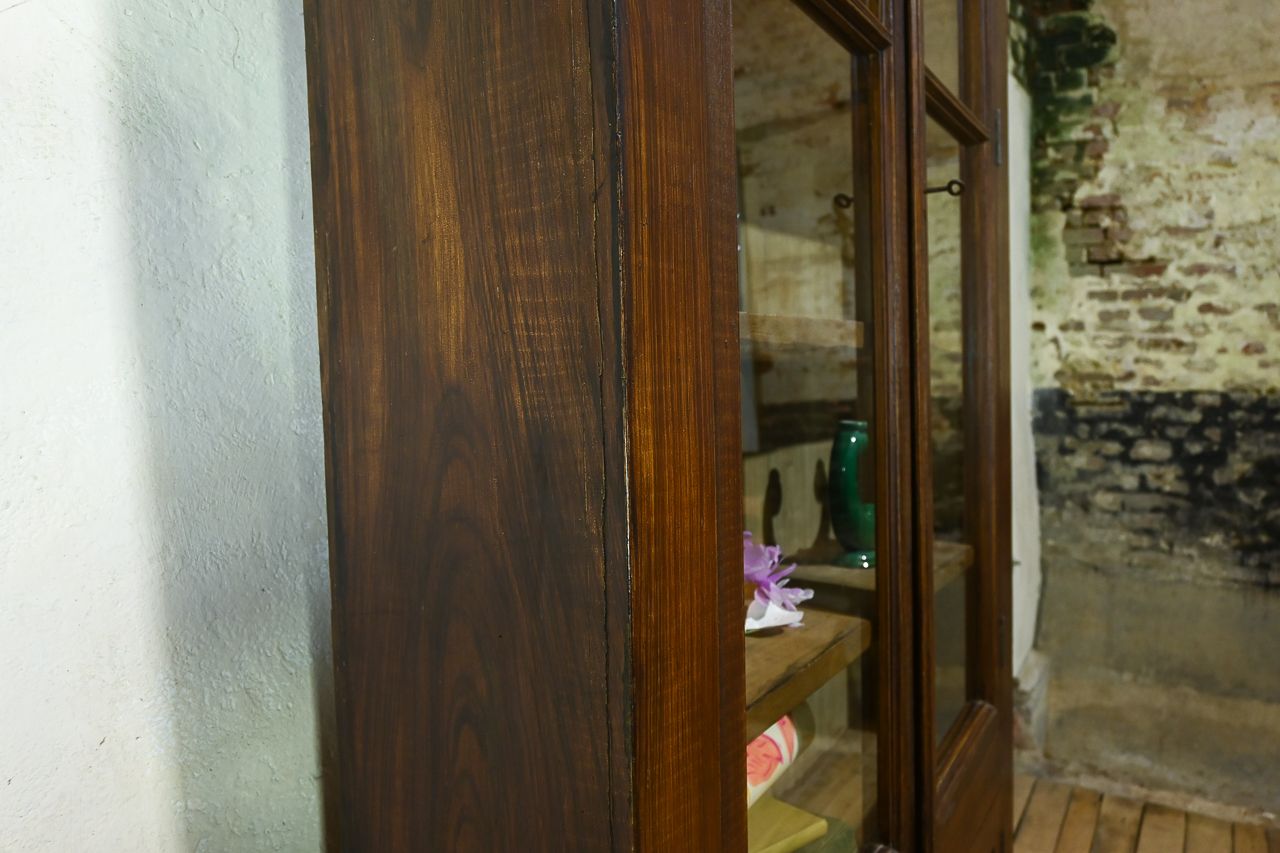 photo vintage Tall 19th Century French Glazed Faux Bois Rosewood Cabinet