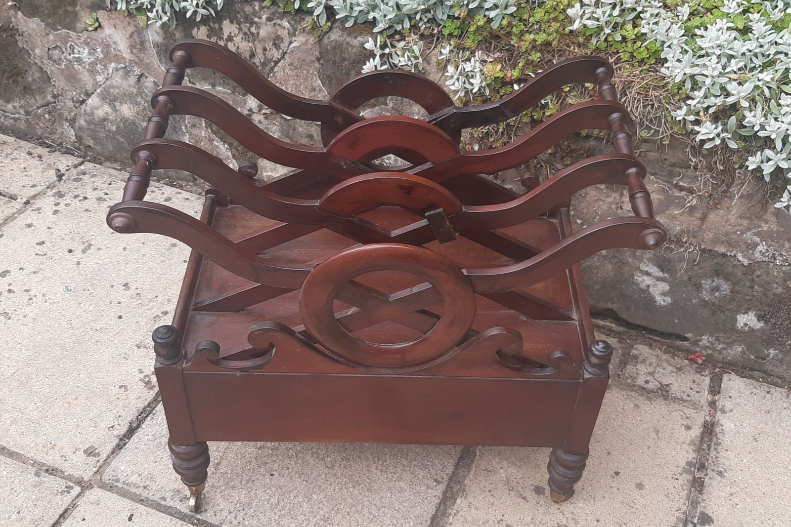 Early 19th Century Mahogany Canterbury photo furniture
