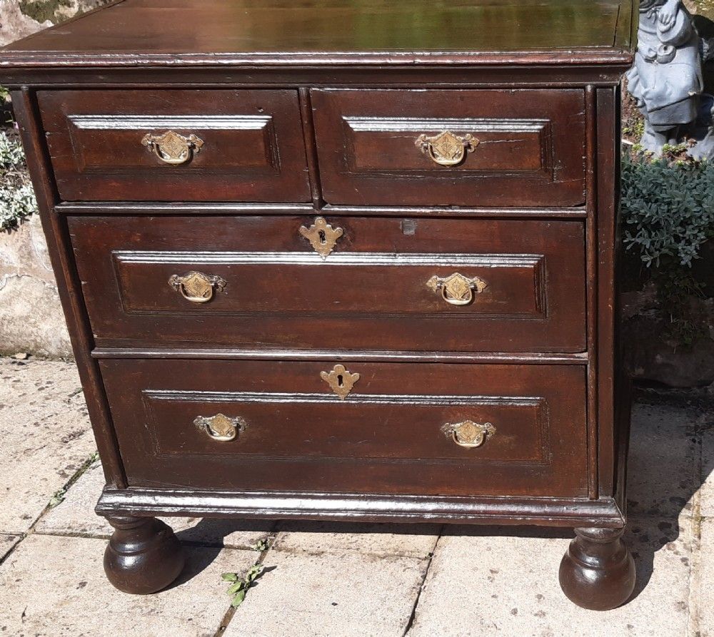 17th Century Oak Chest Of Drawers photo 1605.0