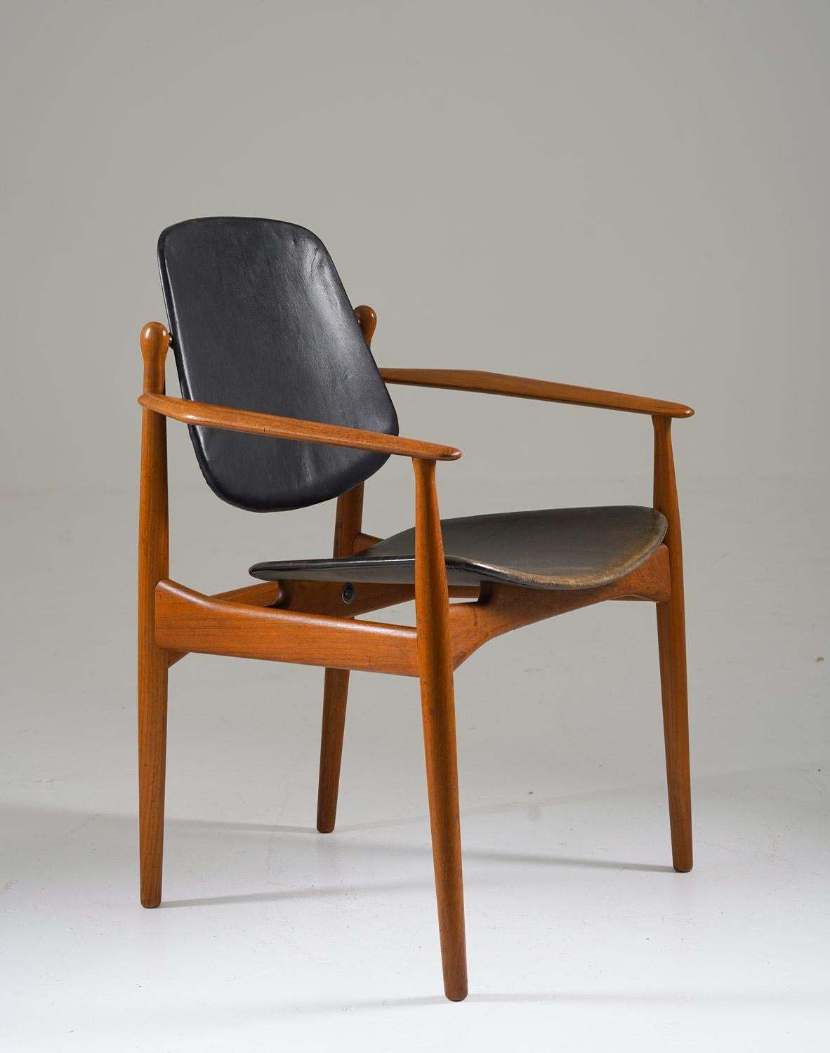 Danish Teak And Leather Chair By Arne Vodder For France & Daverkosen photo for sale