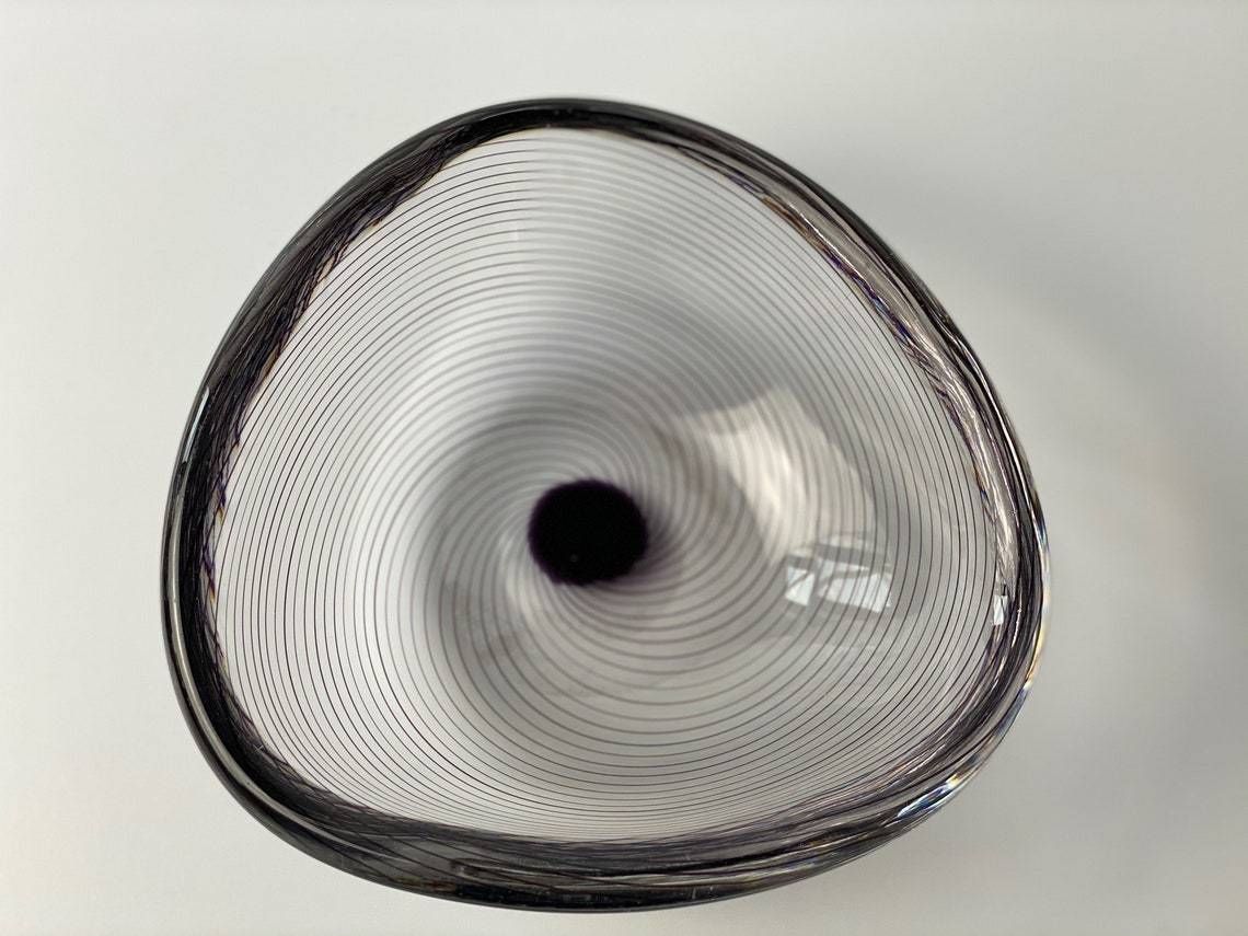 Art Glass Bowl By Vicke Lindstrand For The Swedish Glassworks Kosta  Clear Glass With Purple Threads  Mic Century Modern From Sweden photo for sale
